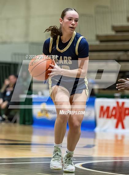 Thumbnail 1 in Tuckahoe vs. Frewsburg (NYSPHSAA Class C Semifinal) photogallery.