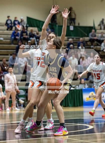 Thumbnail 2 in Tuckahoe vs. Frewsburg (NYSPHSAA Class C Semifinal) photogallery.