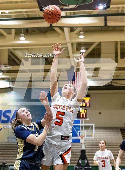 Thumbnail 1 in Tuckahoe vs. Frewsburg (NYSPHSAA Class C Semifinal) photogallery.