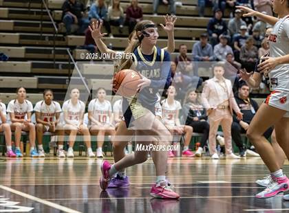 Thumbnail 1 in Tuckahoe vs. Frewsburg (NYSPHSAA Class C Semifinal) photogallery.