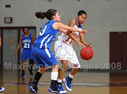 Thumbnail 1 in Landstown vs. Wilson  (Lady Greyhound Classic) photogallery.