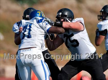 Thumbnail 3 in Alta vs. Crenshaw (Mission Viejo Football Classic) photogallery.