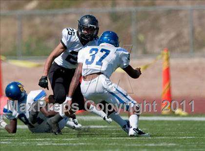 Thumbnail 1 in Alta vs. Crenshaw (Mission Viejo Football Classic) photogallery.