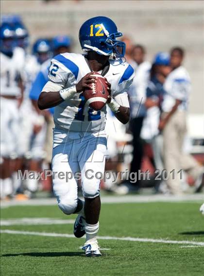 Thumbnail 1 in Alta vs. Crenshaw (Mission Viejo Football Classic) photogallery.