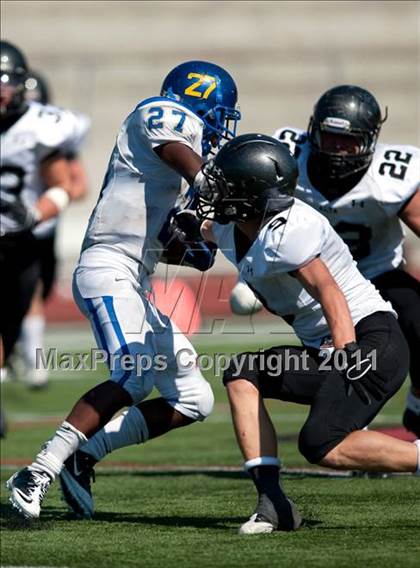 Thumbnail 1 in Alta vs. Crenshaw (Mission Viejo Football Classic) photogallery.