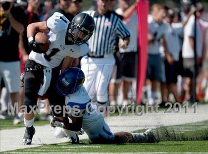 Thumbnail 3 in Alta vs. Crenshaw (Mission Viejo Football Classic) photogallery.