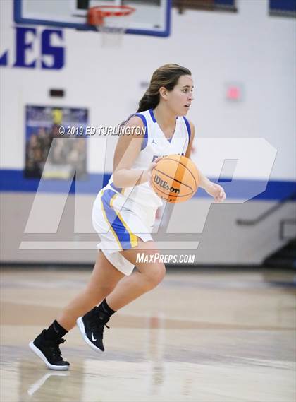 Thumbnail 1 in Lassiter @ Etowah photogallery.
