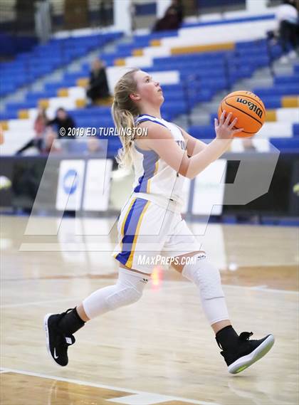 Thumbnail 1 in Lassiter @ Etowah photogallery.