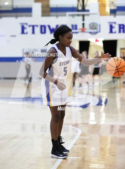 Thumbnail 2 in Lassiter @ Etowah photogallery.
