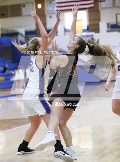 Thumbnail 3 in Lassiter @ Etowah photogallery.