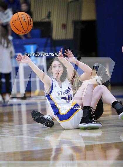 Thumbnail 1 in Lassiter @ Etowah photogallery.