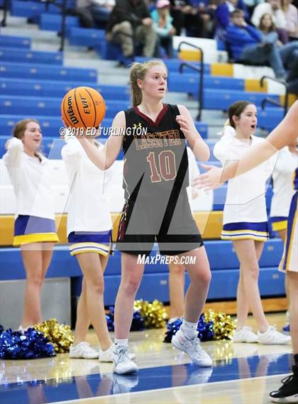 Thumbnail 1 in Lassiter @ Etowah photogallery.