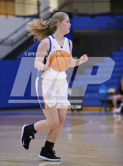 Thumbnail 1 in Lassiter @ Etowah photogallery.