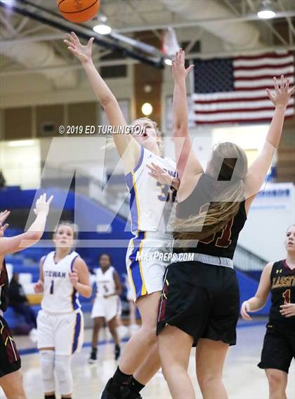 Thumbnail 2 in Lassiter @ Etowah photogallery.