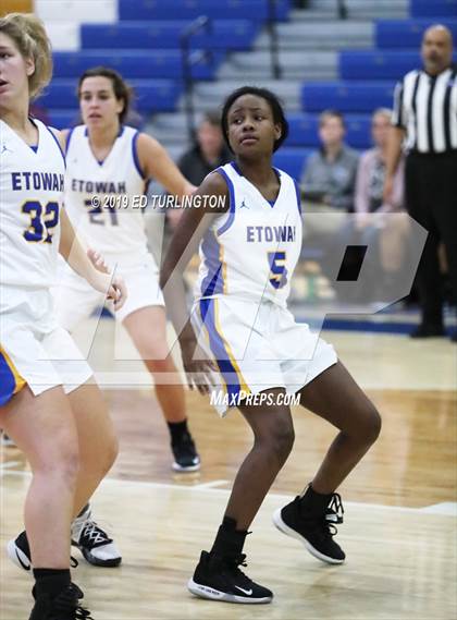 Thumbnail 3 in Lassiter @ Etowah photogallery.
