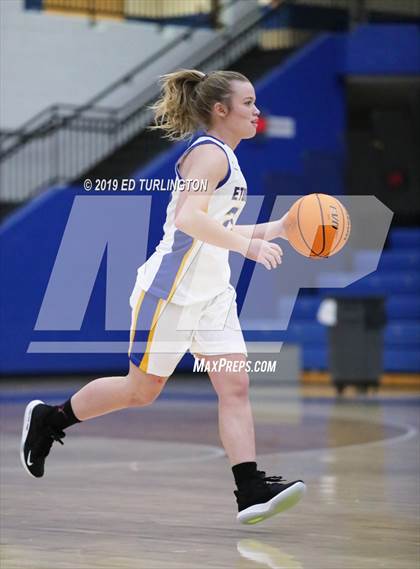 Thumbnail 2 in Lassiter @ Etowah photogallery.
