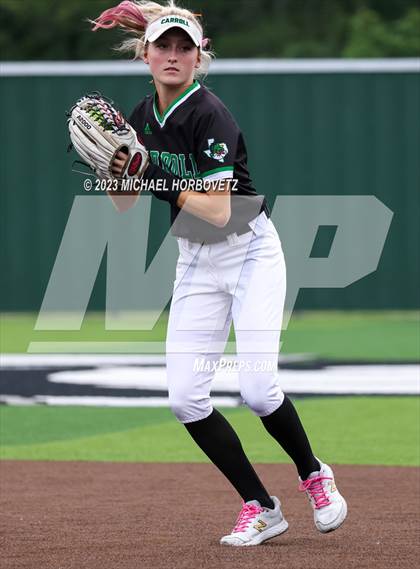 Thumbnail 2 in Southlake Carroll vs. Guyer (UIL 6A Regional Semifinal) photogallery.