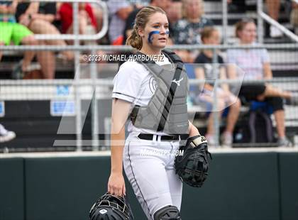 Thumbnail 2 in Southlake Carroll vs. Guyer (UIL 6A Regional Semifinal) photogallery.