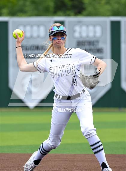 Thumbnail 1 in Southlake Carroll vs. Guyer (UIL 6A Regional Semifinal) photogallery.
