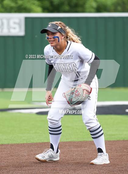 Thumbnail 3 in Southlake Carroll vs. Guyer (UIL 6A Regional Semifinal) photogallery.