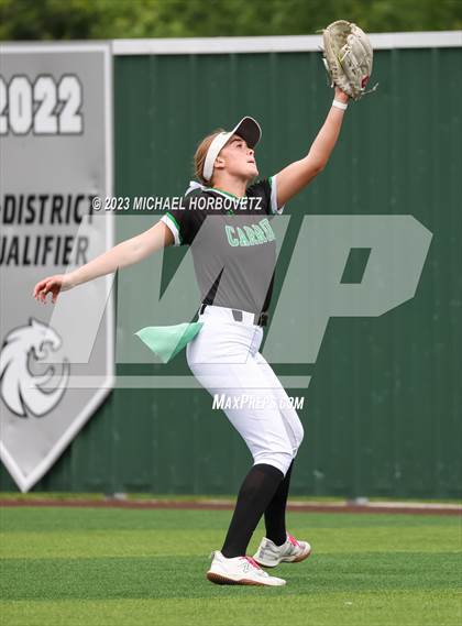 Thumbnail 3 in Southlake Carroll vs. Guyer (UIL 6A Regional Semifinal) photogallery.