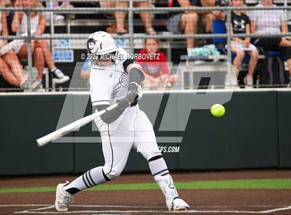 Thumbnail 1 in Southlake Carroll vs. Guyer (UIL 6A Regional Semifinal) photogallery.