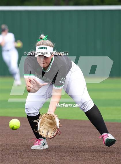 Thumbnail 1 in Southlake Carroll vs. Guyer (UIL 6A Regional Semifinal) photogallery.
