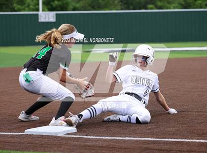 Thumbnail 2 in Southlake Carroll vs. Guyer (UIL 6A Regional Semifinal) photogallery.