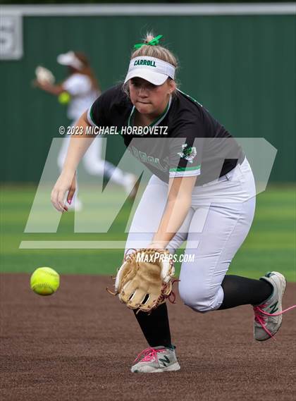 Thumbnail 2 in Southlake Carroll vs. Guyer (UIL 6A Regional Semifinal) photogallery.