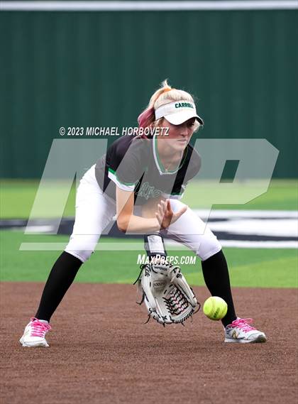 Thumbnail 1 in Southlake Carroll vs. Guyer (UIL 6A Regional Semifinal) photogallery.