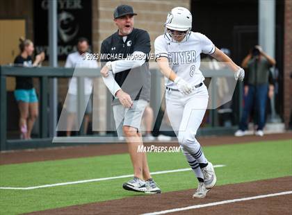 Thumbnail 2 in Southlake Carroll vs. Guyer (UIL 6A Regional Semifinal) photogallery.