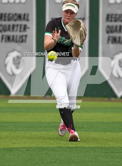 Thumbnail 2 in Southlake Carroll vs. Guyer (UIL 6A Regional Semifinal) photogallery.