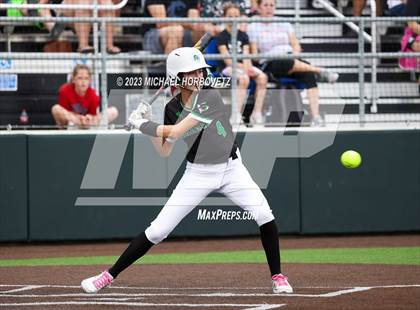 Thumbnail 2 in Southlake Carroll vs. Guyer (UIL 6A Regional Semifinal) photogallery.
