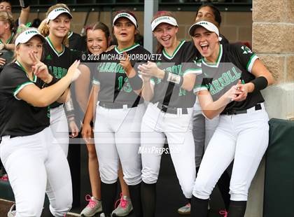 Thumbnail 3 in Southlake Carroll vs. Guyer (UIL 6A Regional Semifinal) photogallery.