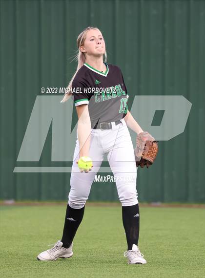 Thumbnail 2 in Southlake Carroll vs. Guyer (UIL 6A Regional Semifinal) photogallery.