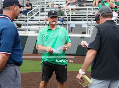 Thumbnail 2 in Southlake Carroll vs. Guyer (UIL 6A Regional Semifinal) photogallery.