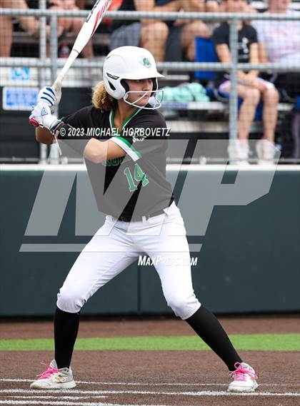 Thumbnail 3 in Southlake Carroll vs. Guyer (UIL 6A Regional Semifinal) photogallery.