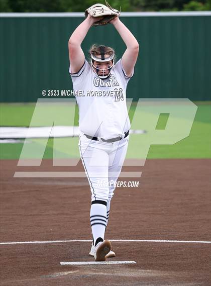 Thumbnail 3 in Southlake Carroll vs. Guyer (UIL 6A Regional Semifinal) photogallery.