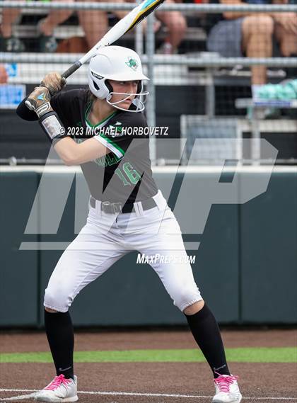 Thumbnail 3 in Southlake Carroll vs. Guyer (UIL 6A Regional Semifinal) photogallery.