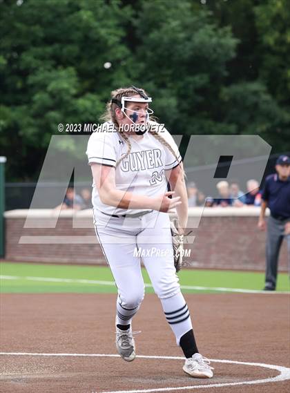 Thumbnail 2 in Southlake Carroll vs. Guyer (UIL 6A Regional Semifinal) photogallery.