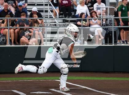 Thumbnail 1 in Southlake Carroll vs. Guyer (UIL 6A Regional Semifinal) photogallery.