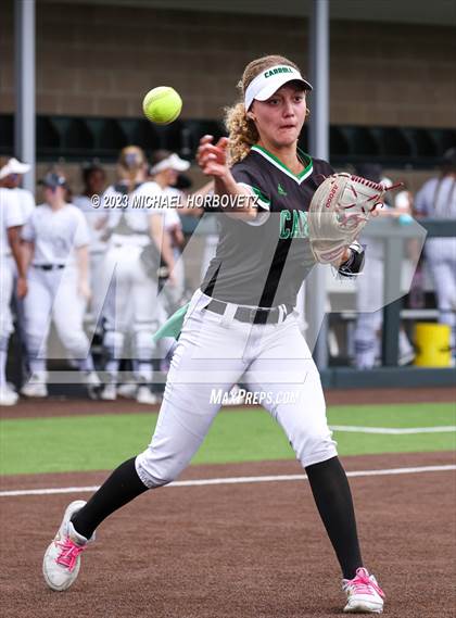 Thumbnail 3 in Southlake Carroll vs. Guyer (UIL 6A Regional Semifinal) photogallery.