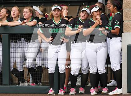 Thumbnail 2 in Southlake Carroll vs. Guyer (UIL 6A Regional Semifinal) photogallery.