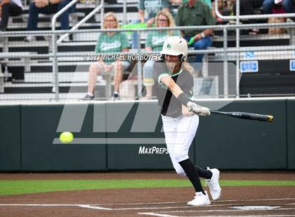 Thumbnail 3 in Southlake Carroll vs. Guyer (UIL 6A Regional Semifinal) photogallery.