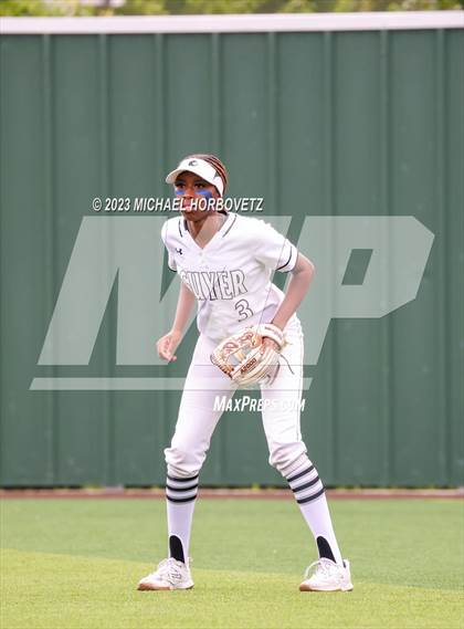 Thumbnail 2 in Southlake Carroll vs. Guyer (UIL 6A Regional Semifinal) photogallery.