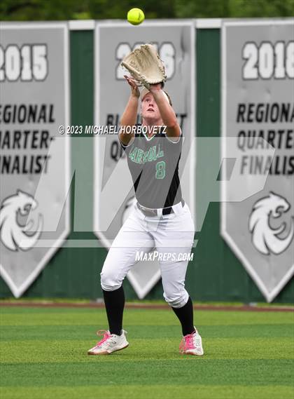 Thumbnail 2 in Southlake Carroll vs. Guyer (UIL 6A Regional Semifinal) photogallery.
