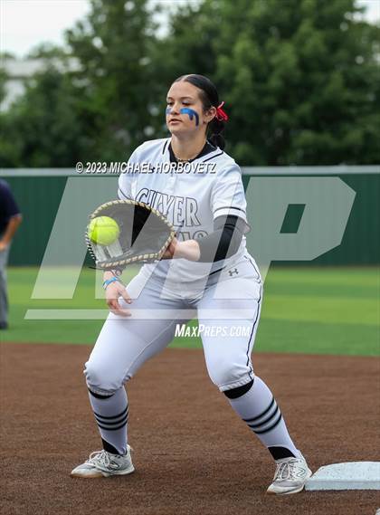 Thumbnail 1 in Southlake Carroll vs. Guyer (UIL 6A Regional Semifinal) photogallery.