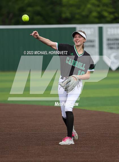 Thumbnail 1 in Southlake Carroll vs. Guyer (UIL 6A Regional Semifinal) photogallery.