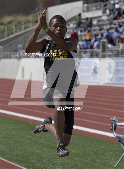 Thumbnail 2 in CIF Los Angeles City Section Track and Field Championships (Field Events)  photogallery.