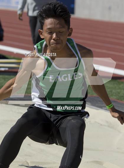 Thumbnail 1 in CIF Los Angeles City Section Track and Field Championships (Field Events)  photogallery.